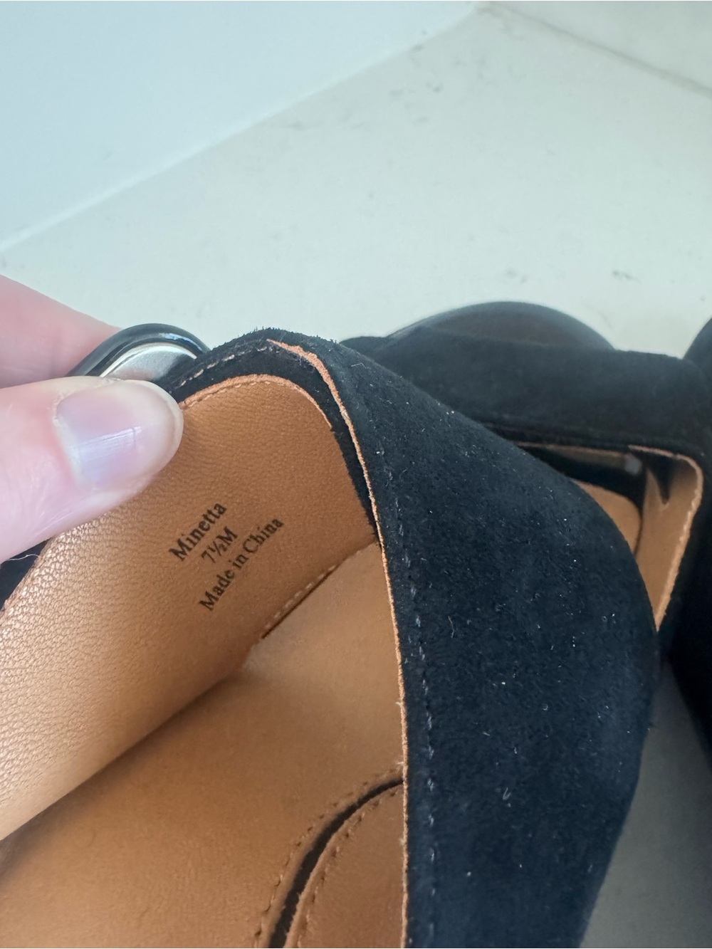 L’Amour Des Pieds Minetta Suede Platform Slides NWOB $255 Retail - Picture 7 of 8